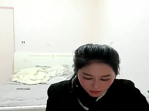 Snapshot of xx100403 chatting on October 21, 2025, 12:28 pm xx100403 online show from October 21, 2025, 12:28 pm