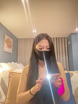 xiaojiu-6 online show from December 20, 2025, 3:08 pm