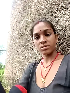 Snapshot of Sali_ji chatting on October 5, 2025, 11:19 am Sali ji online show from October 5, 2025, 11:19 am