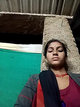 Snapshot of Sali_ji chatting on October 28, 2025, 11:18 pm Sali ji online show from October 28, 2025, 11:18 pm