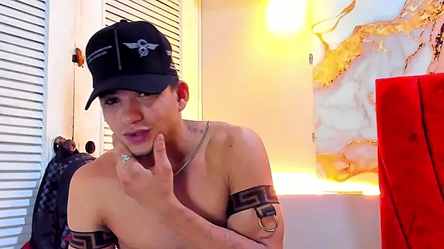 Snapshot of daniscot chatting on November 7, 2025, 4:12 am daniscot online show from November 7, 2025, 4:12 am