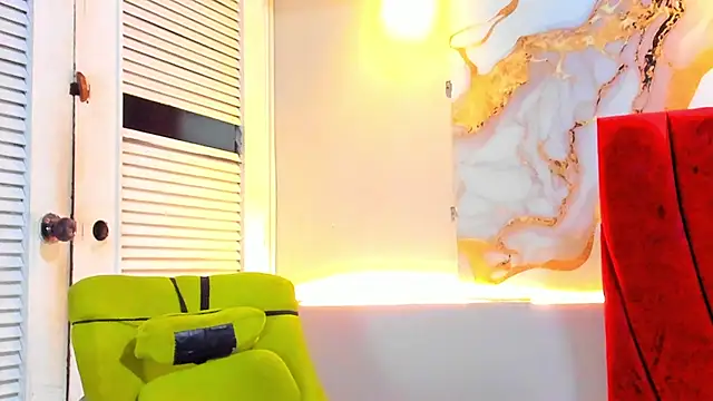 Snapshot of daniscot chatting on November 14, 2025, 4:00 am daniscot online show from November 14, 2025, 4:00 am