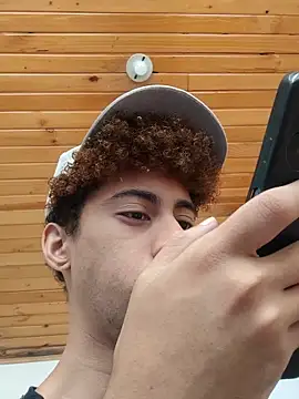 Snapshot of The_boy_good chatting on November 4, 2025, 3:55 pm The boy good online show from November 4, 2025, 3:55 pm