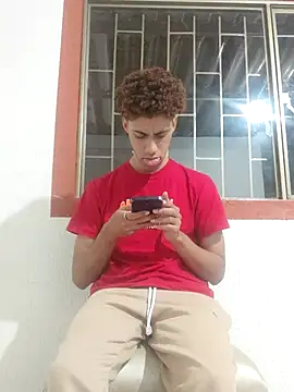 Snapshot of The_boy_good chatting on November 12, 2025, 4:24 am The boy good online show from November 12, 2025, 4:24 am