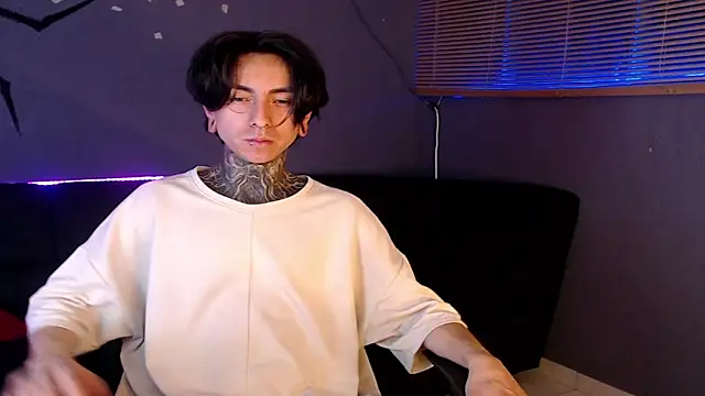 Kuregari xs online show from October 21, 2025, 3:51 am