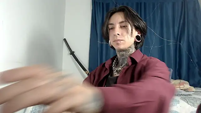 Kuregari xs online show from December 16, 2025, 3:22 am