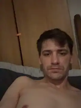 Snapshot of UnitedMap1 chatting on October 25, 2025, 11:32 pm UnitedMap1 online show from October 25, 2025, 11:32 pm