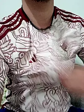 Snapshot of Zero231212 chatting on November 14, 2025, 3:05 am Zero231212 online show from November 14, 2025, 3:05 am