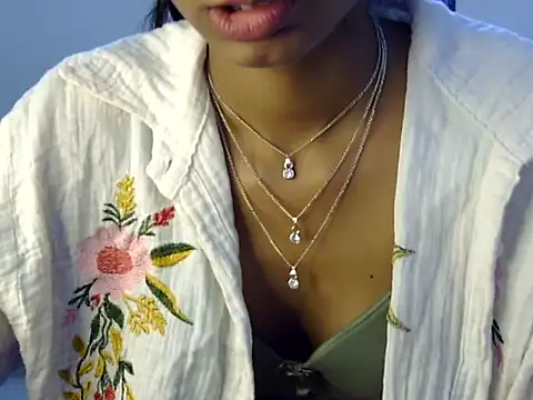 Snapshot of sabanamkha chatting on October 29, 2025, 5:14 pm sabanamkha online show from October 29, 2025, 5:14 pm