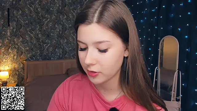 Snapshot of MondoNeko chatting on November 30, 2025, 7:01 am MondoNeko online show from November 30, 2025, 7:01 am