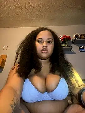 nicolette356 online show from December 13, 2025, 10:48 pm