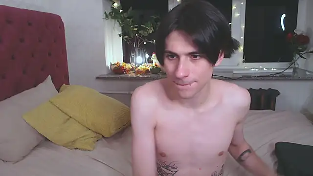 Ellis Rin online show from December 1, 2025, 4:28 am