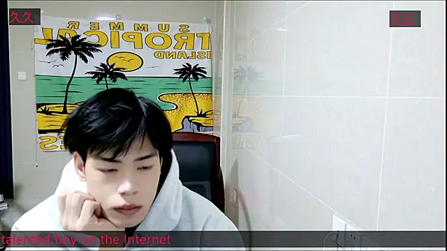 stripcha-798 online show from November 3, 2025, 12:39 pm