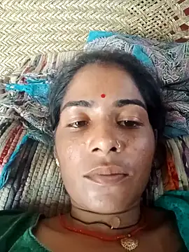 Snapshot of Maya_Rajput5 chatting on October 5, 2025, 5:17 am Maya Rajput5 online show from October 5, 2025, 5:17 am