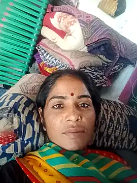 Snapshot of Maya_Rajput5 chatting on October 14, 2025, 6:47 am Maya Rajput5 online show from October 14, 2025, 6:47 am