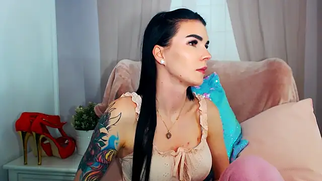 SofiiaBeauty online show from October 5, 2025, 7:23 pm