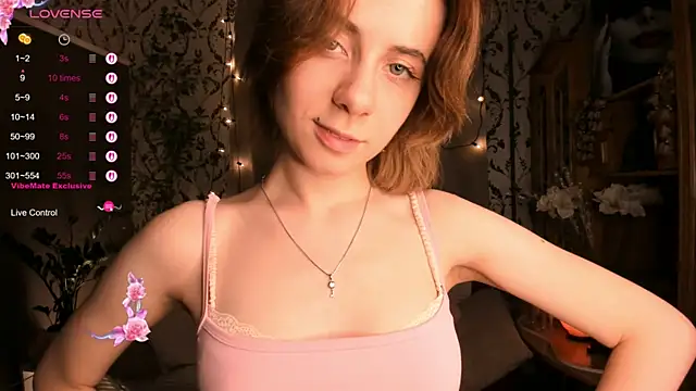 Snapshot of shyina_meow chatting on October 8, 2025, 2:47 pm shyina meow online show from October 8, 2025, 2:47 pm