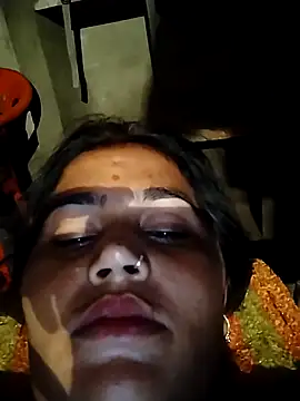 Snapshot of Kalpana_Rajput66 chatting on October 3, 2025, 11:24 pm Kalpana Rajput66 online show from October 3, 2025, 11:24 pm