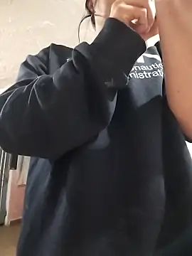 Valentina Squirt- online show from October 6, 2025, 10:12 am