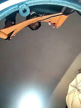 Valentina Squirt- online show from December 4, 2025, 9:07 am