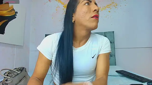 Snapshot of lapitti chatting on November 5, 2025, 1:55 pm lapitti online show from November 5, 2025, 1:55 pm