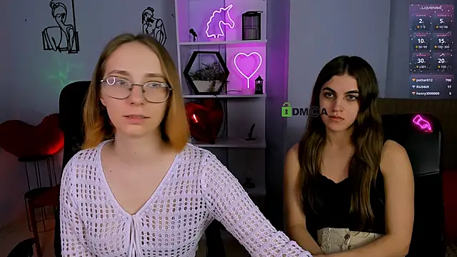 lina fox12 online show from December 2, 2025, 4:46 pm