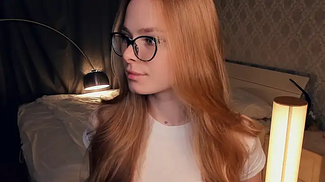 Snapshot of LibbyVenzeio chatting on October 24, 2025, 7:05 am LibbyVenzeio online show from October 24, 2025, 7:05 am