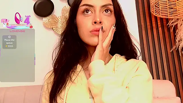 Dahlia vexx online show from October 9, 2025, 7:12 pm