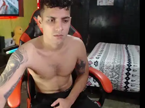 alessandro290 online show from December 16, 2025, 12:26 am