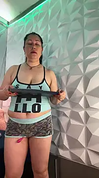 Marianasmitt online show from December 3, 2025, 11:52 am