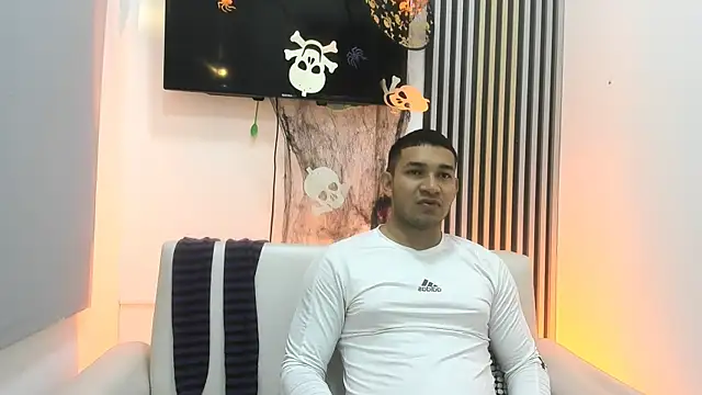 Snapshot of venedic_bull chatting on October 31, 2025, 8:54 pm venedic bull online show from October 31, 2025, 8:54 pm