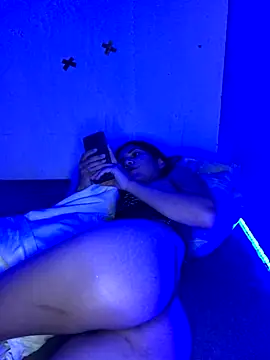 deby 03 online show from November 16, 2025, 7:41 pm