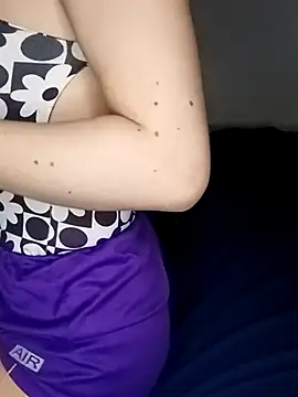 Snapshot of Queen_hot888 chatting on October 24, 2025, 3:58 am Queen hot888 online show from October 24, 2025, 3:58 am