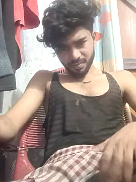 Snapshot of Hotraj24 chatting on October 5, 2025, 7:39 am Hotraj24 online show from October 5, 2025, 7:39 am