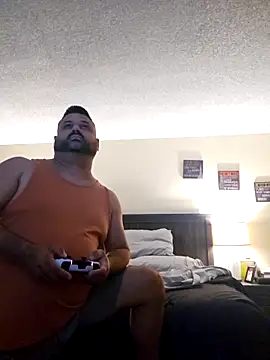 Snapshot of Roddog18 chatting on November 16, 2025, 6:19 am Roddog18 online show from November 16, 2025, 6:19 am