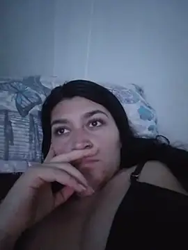 alejitasweet online show from October 26, 2025, 3:45 am