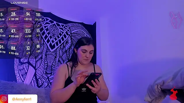 Snapshot of Anny_ferrer1 chatting on October 3, 2025, 10:29 pm Anny ferrer1 online show from October 3, 2025, 10:29 pm