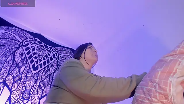 Snapshot of Anny_ferrer1 chatting on November 29, 2025, 11:19 pm Anny ferrer1 online show from November 29, 2025, 11:19 pm