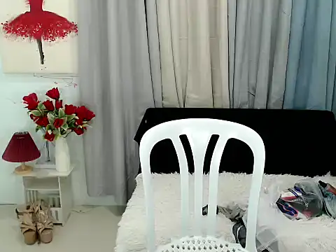 xAsianTOPModelx online show from November 12, 2025, 10:04 am