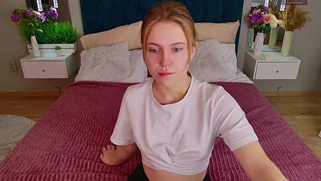 Stellahaart online show from December 4, 2025, 7:28 am