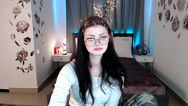 MileyRood online show from November 19, 2025, 1:05 am