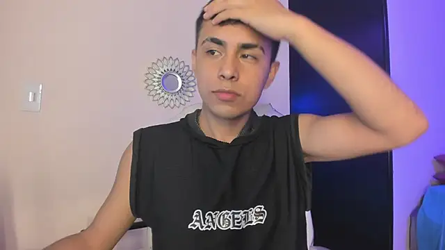 Snapshot of Nyko_ds chatting on November 13, 2025, 4:00 am Nyko ds online show from November 13, 2025, 4:00 am