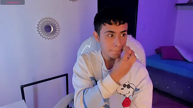 Snapshot of Nyko_ds chatting on December 2, 2025, 4:07 am Nyko ds online show from December 2, 2025, 4:07 am