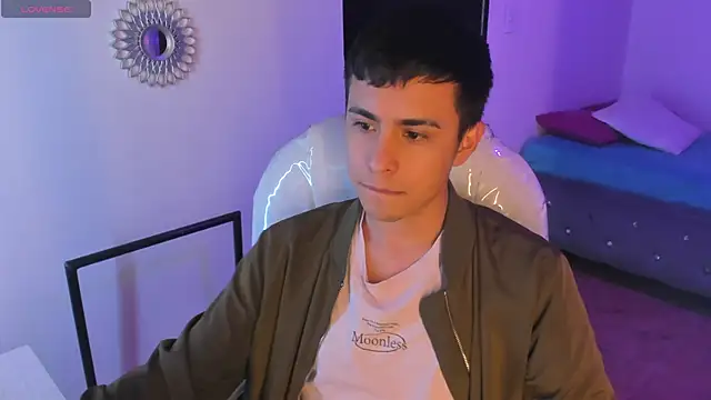 Snapshot of Nyko_ds chatting on December 4, 2025, 3:27 am Nyko ds online show from December 4, 2025, 3:27 am