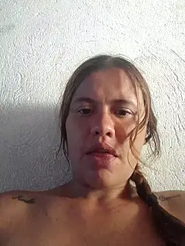 amarlys15 online show from October 9, 2025, 7:23 pm