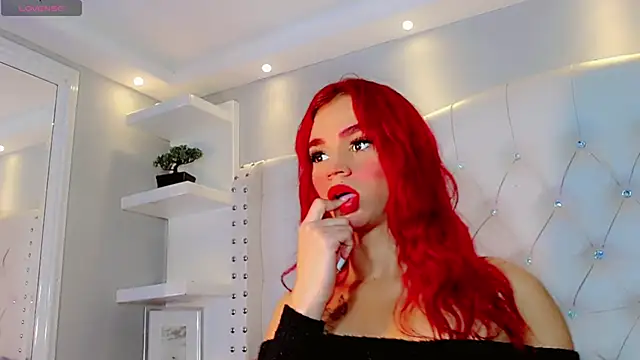 Snapshot of Saraa_Jone chatting on November 18, 2025, 12:31 pm Saraa Jone online show from November 18, 2025, 12:31 pm