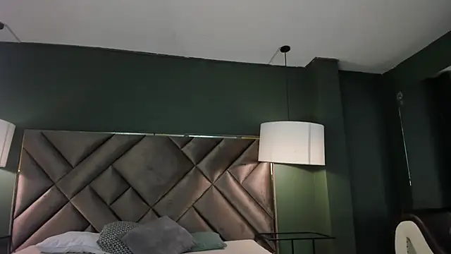 Dickie Dicking online show from November 12, 2025, 9:58 pm