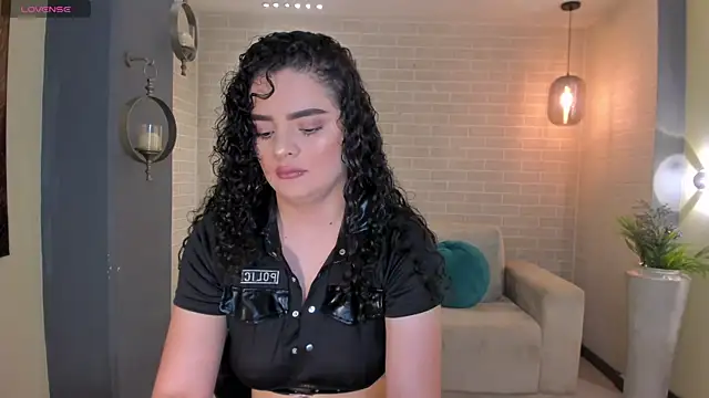 Snapshot of KylieJenkins chatting on November 22, 2025, 11:20 am KylieJenkins online show from November 22, 2025, 11:20 am