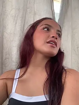 Snapshot of AuroraPink_ chatting on October 15, 2025, 9:59 pm AuroraPink online show from October 15, 2025, 9:59 pm