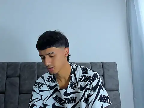 Anthony carter online show from October 31, 2025, 2:18 pm